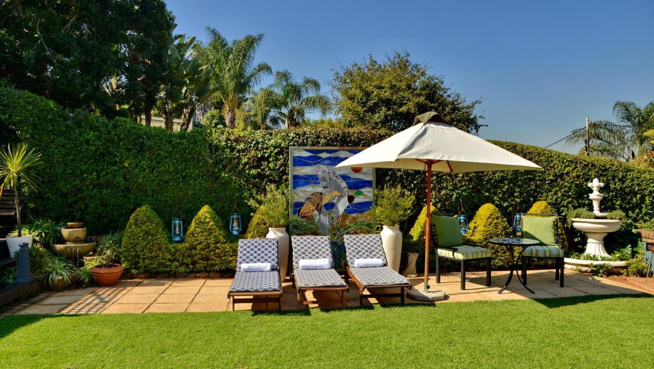 Annie'S Boutique Guesthouse And Garden Spa Hartbeespoort Exterior photo