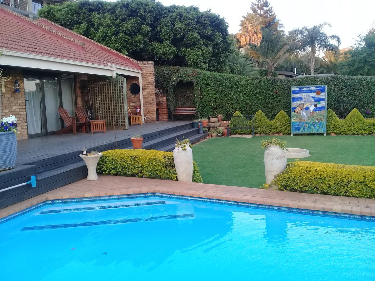 Annie'S Boutique Guesthouse And Garden Spa Hartbeespoort Exterior photo
